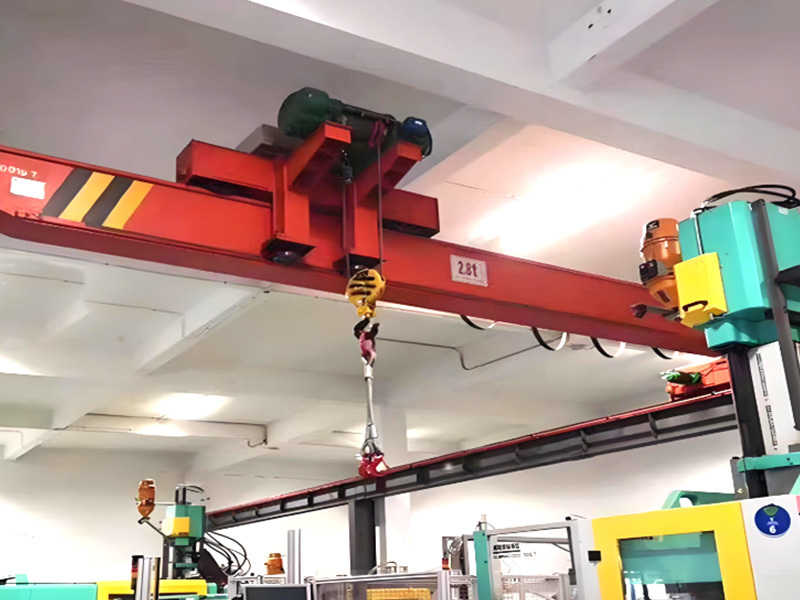 Custom 16t Single Girder Overhead Crane for Middle East Factories