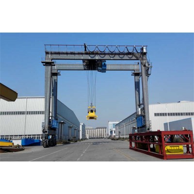 Diesel Electric RTG Crane 45 Ton 5 High Stacking GPS Guided