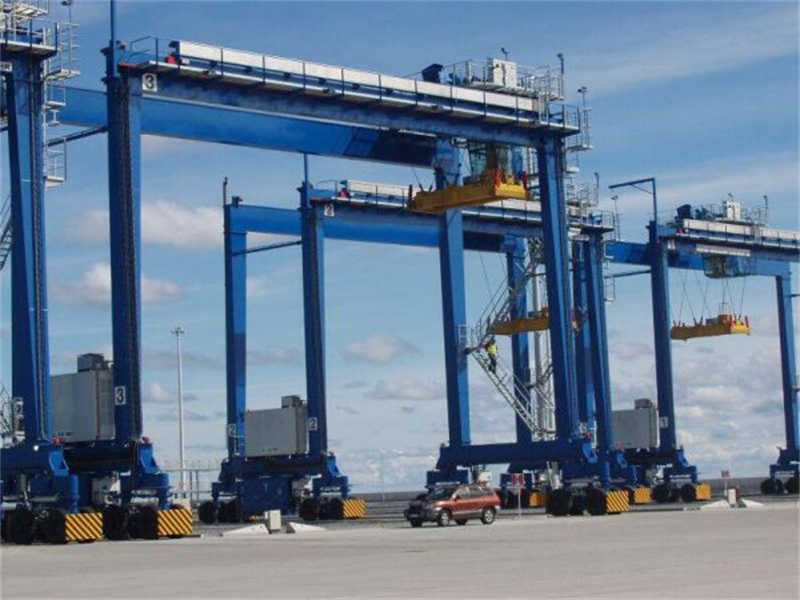 Port Yard Rubber Tyred Gantry Crane 30-60 Ton 16-35m Span Range