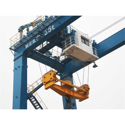 Mobile Rubber Tyred Gantry Crane 30-50 Ton for Terminal Applications