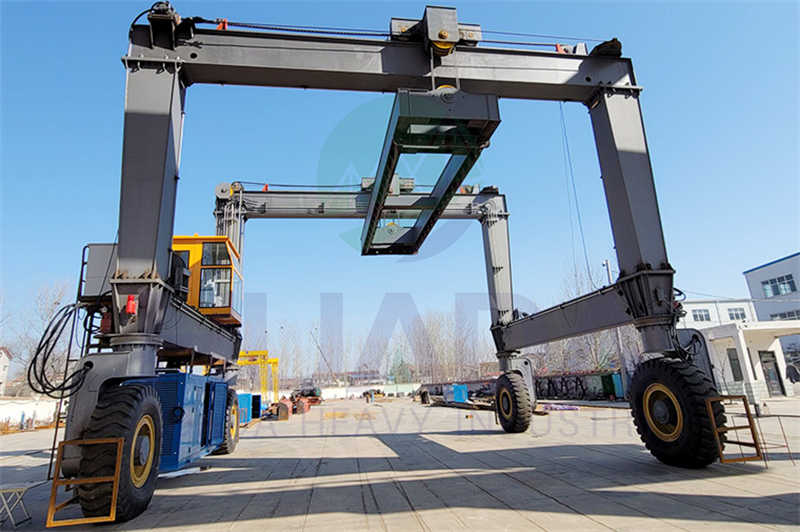 Standard Duty Rubber Tyre Gantry Crane 30-40 Ton 16m Span Export