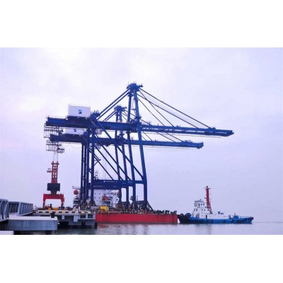 Advanced Electric Ship to Shore Gantry Cranes Offer 75 Ton Lifting