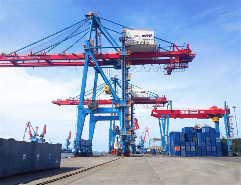 55 Ton Ship to Shore Cranes for Safety and Productivity in Heavy Duty Cycles