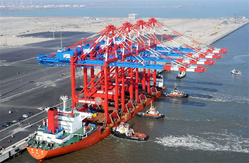 High Performance Ship to Shore Cranes with 80 Ton Capacity