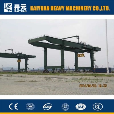 Rubber Tyred Gantry Crane (RTG) for Efficient Container Stacking in Terminals