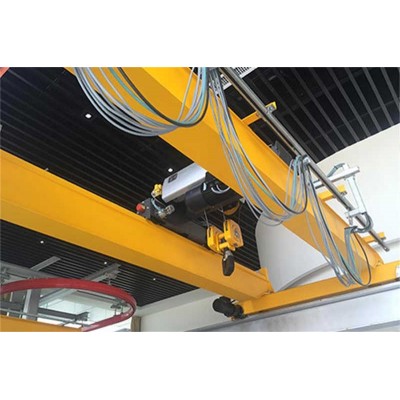 Double Girder Overhead Crane with Advanced Safety Features