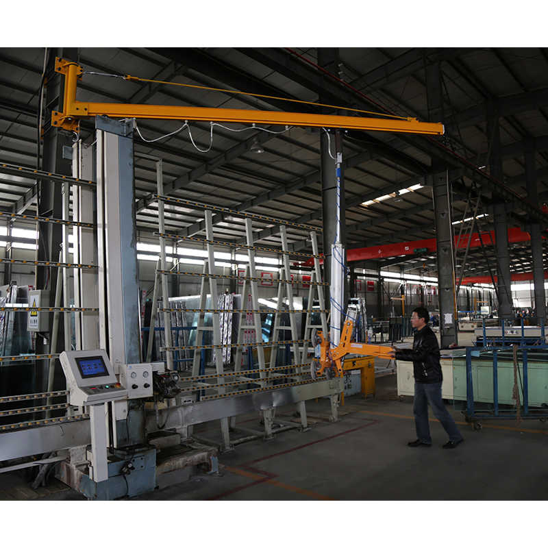 Jib Crane Vacuum Lifter – Essential for Glass Production Lines