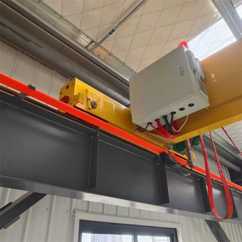 Electric Wire Rope Hoist Single Girder EOT Crane, Customizable for Your Needs
