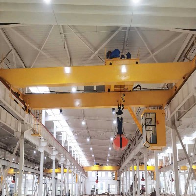 Double Girder EOT Crane with Grab Bucket for Bulk Material Handling