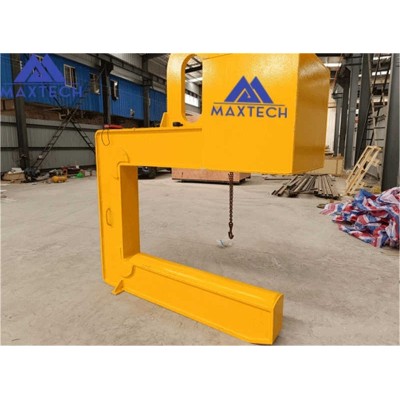 Motorized C-Hook for Automated Steel Coil Handling Systems