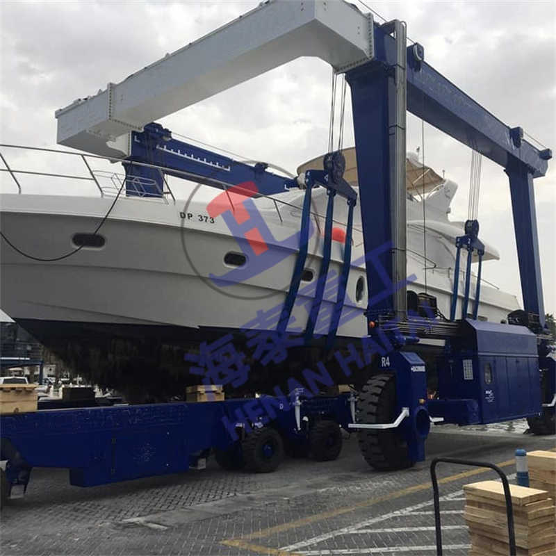 200t Mobile Yacht Lift for South American Boat Builders