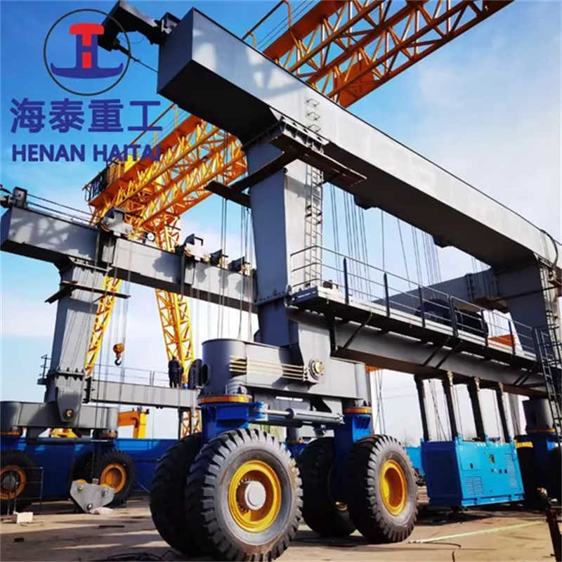 1000 Ton Massive Boat Lift Crane for Shipbuilding and Repair