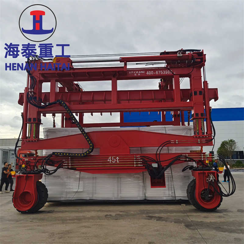 20 Ton Straddle Carrier for European Ports, Export from China