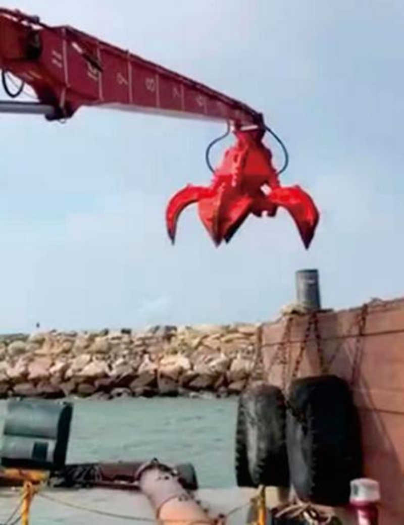 Heavy Duty Electro-Hydraulic Grab Bucket for Bulk Material Handling