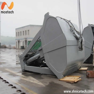 Multi-Tine Wireless Remote Grab Bucket for Efficient Shiphold Cleaning