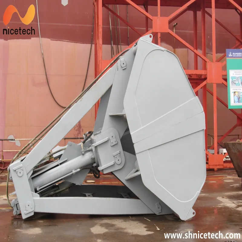 Long-Range Wireless Radio Remote Grab Bucket for Enhanced Operator Safety