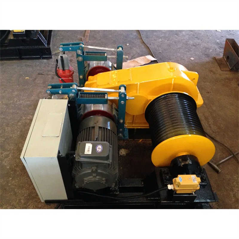 Portable Electric Slow-Speed Winch with Automatic Braking System