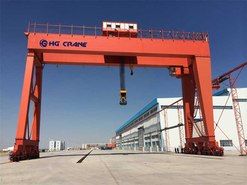 Robust Double Girder Hook Gantry Crane for Outdoor Applications
