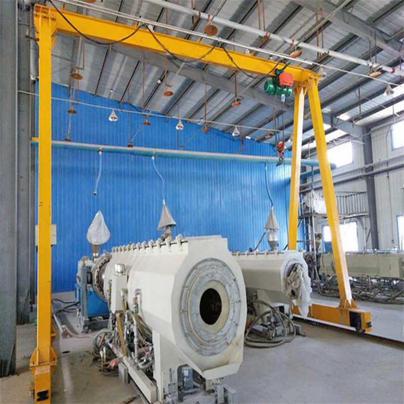 Robust 3 Ton Portable Gantry Crane System Featuring a 5 Meter Span