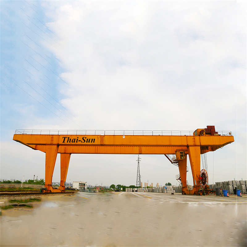 Customizable 25 Ton Double Girder Gantry Crane for Sale with CE Certificate