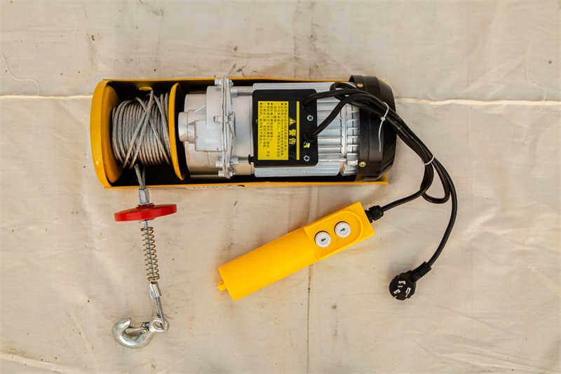 Compact Electric Miniature Hoist for Confined Spaces & Workshops