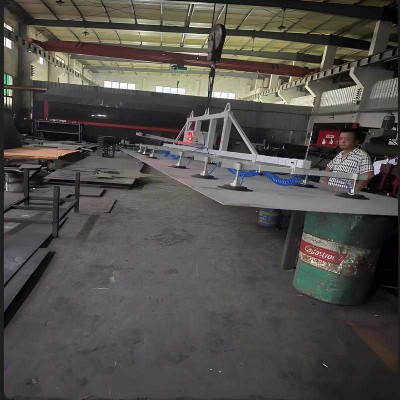 600kg Jib Crane and Vacuum Lifter for Sheet Metal CNC Laser Cutting Machine