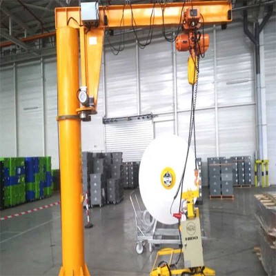 360° Rotating 800kg Pillar Mounted Jib Crane with Chain Hoist for Italy