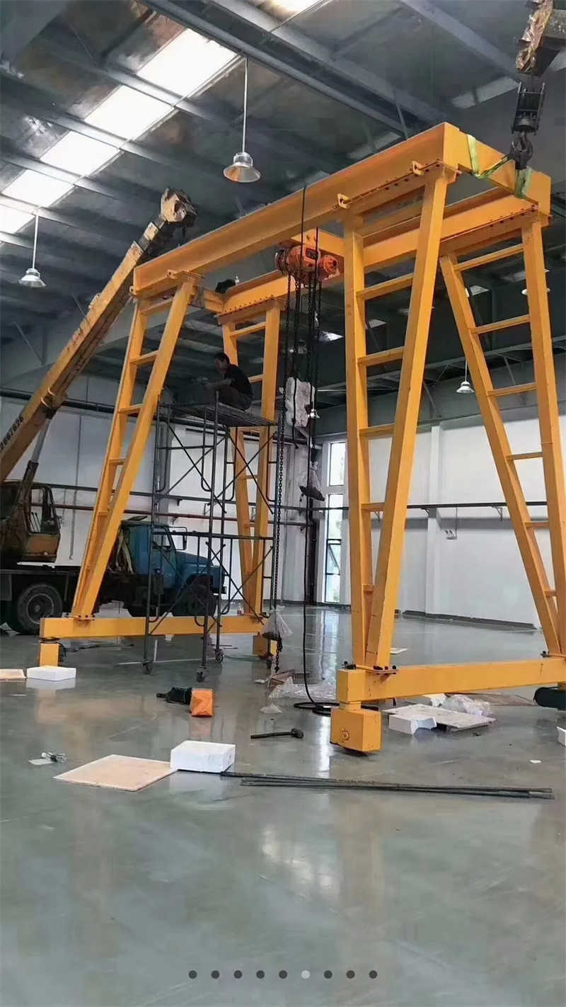 Aluminum Portable Gantry Crane 0.5 Ton Lightweight for Aviation Industry