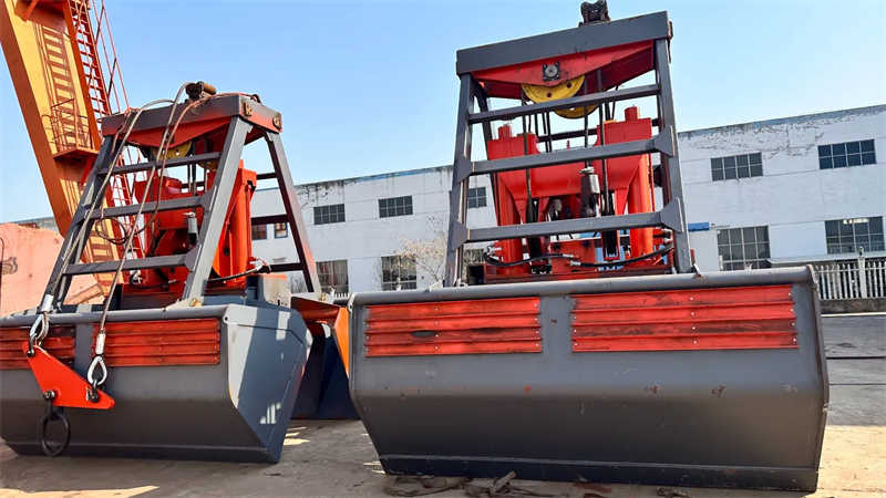 Robust Remote Control Clamshell Grab for Harsh Mining Environments