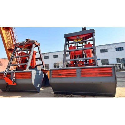 Remote Control Clamshell Grab Bucket for Efficient Port Operations
