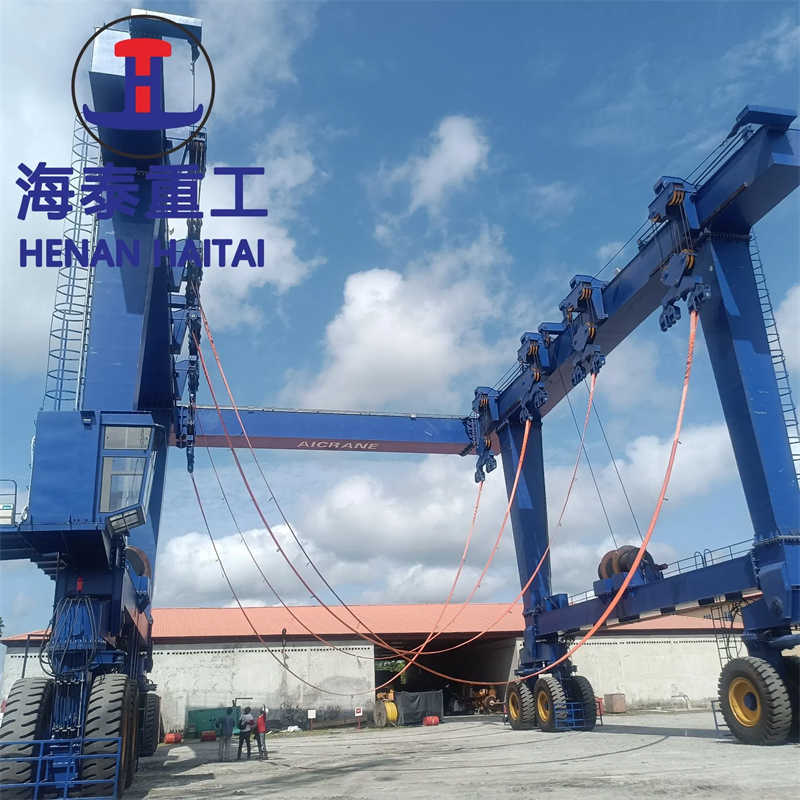 300t Mobile Yacht Lift Customized for UAE Marinas