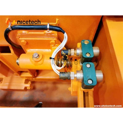 40FT I Type mechanical Twistlock Semi Automatic Container Spreader