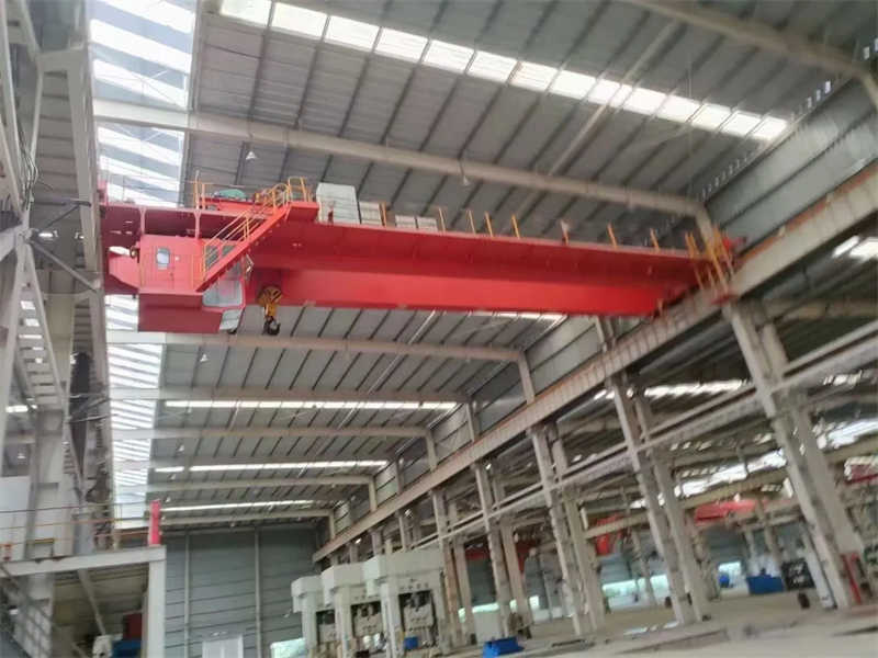 High-Speed Double Girder Crane for European Automotive Production