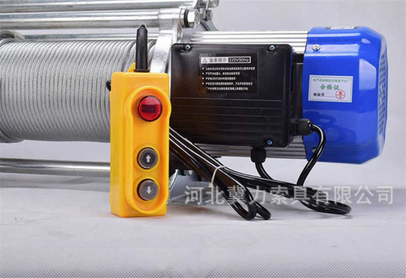 1 Ton Mini Electric Winch 220V-240V for Heavy Lifting UK