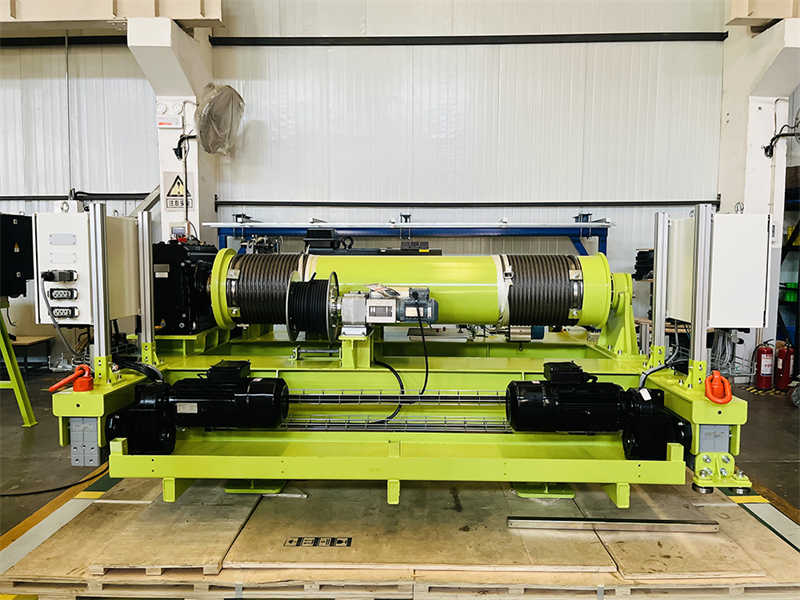 Robust CWD Double Girder Overhead Crane with Open Winch 10-100 Ton