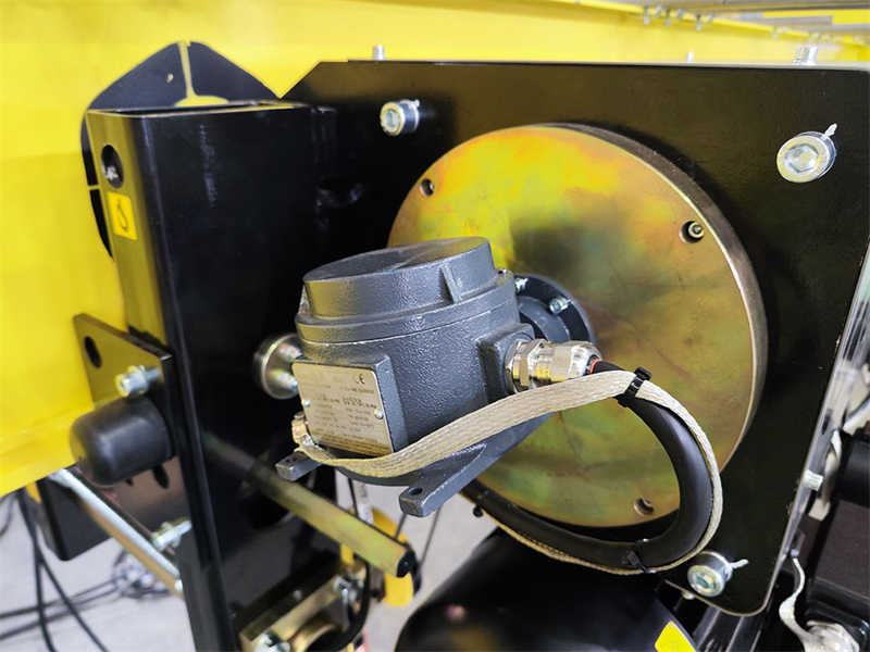 EX-CHU Explosion Proof Crane with Asbestos-Free Brakes & Emergency Stop