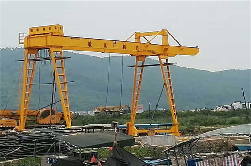 Heavy-Duty 50 Ton Gantry Crane, 22m Span for Steel Fabrication Yard