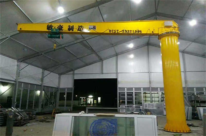 500kg Pillar Jib Crane, 3m Span with 360° Rotation for Machine Servicing