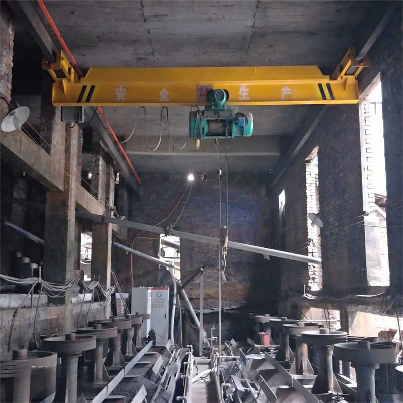 Compact 2 Ton LX Electric Crane, Single Girder Suspension, 7.5m Span