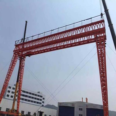 Electric 8 Ton Truss Gantry Crane with Hoist, 15m Span for Factory Use