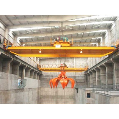 Overhead Grabbing Crane for Automated Handling of Bulk Goods in Silos