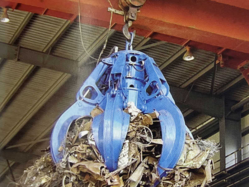 Electric Hydraulic Grab Crane for Hazardous Waste & Sludge Handling