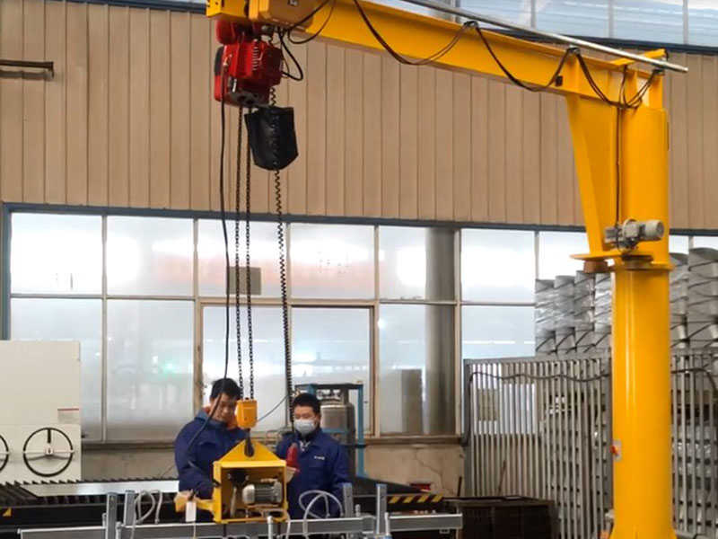 Vietnam Workshop 0.5 Ton Compact Floor Jib Crane 270° Rotation