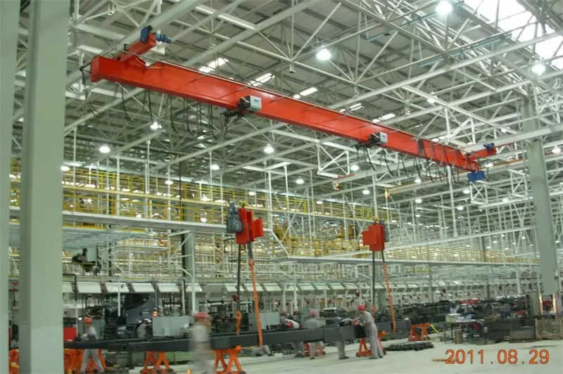 10 Ton European Suspension Crane, 30m Span, Variable Frequency Control