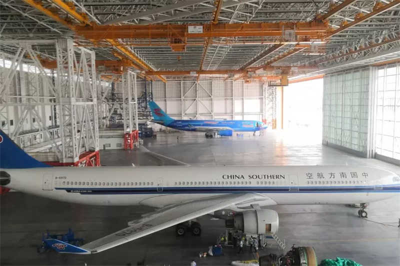 Heavy Duty 16t Suspension Crane, 50m Span, 5-60m/min Crane Travel