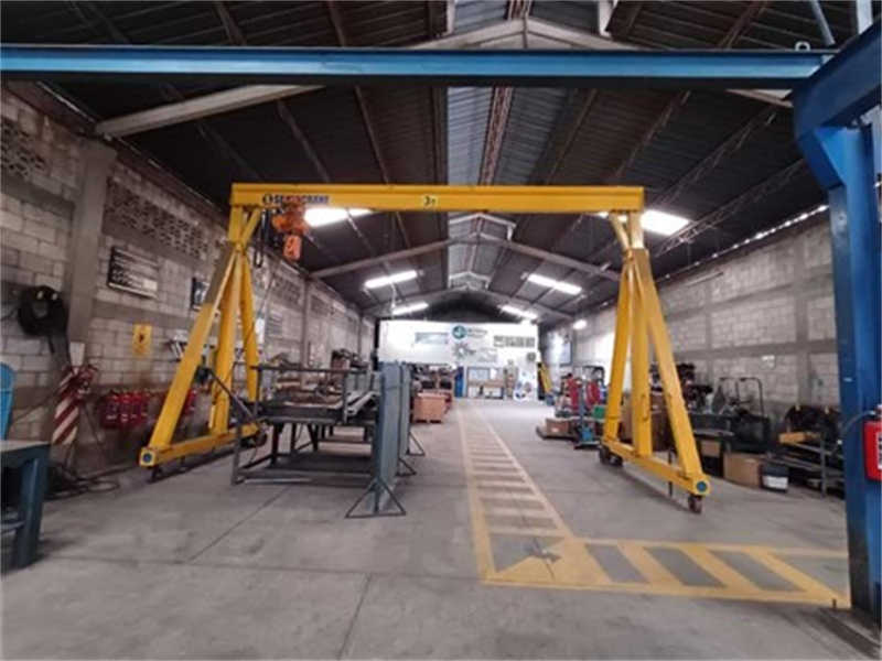 Heavy-Duty 20t Mobile Gantry Crane, 12m Span for Workshop Lifting