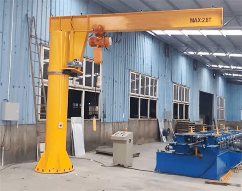 Space-saving 500kg wall-mounted jib crane features a 3 meter arm.