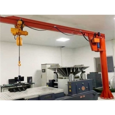 Compact 1 ton jib crane for low-ceiling workshops and tight spaces.