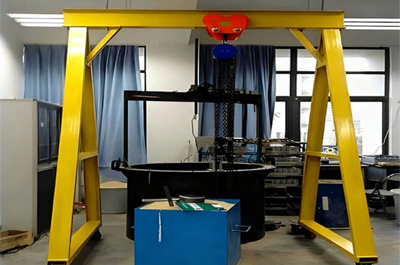 1 Ton Portable Gantry Crane for Vietnam 4m Span 2m Lift Height