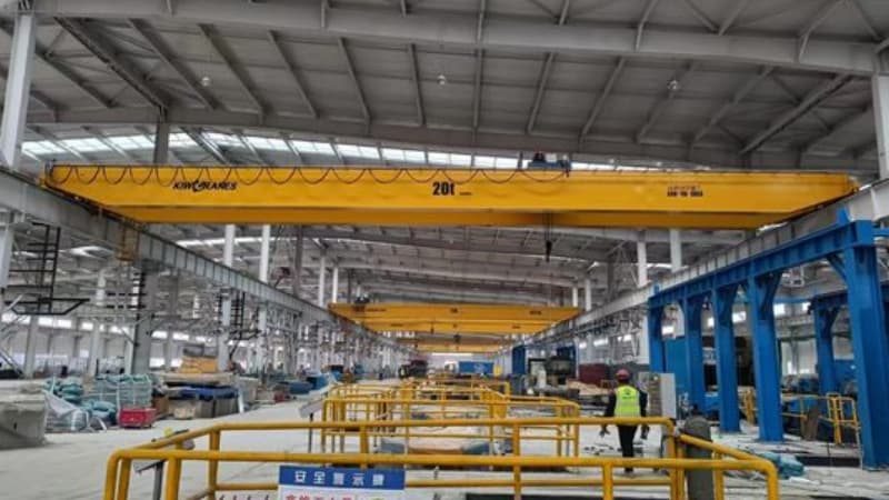 Vietnam Machinery Workshop 20T Overhead Crane 9m Lift Height